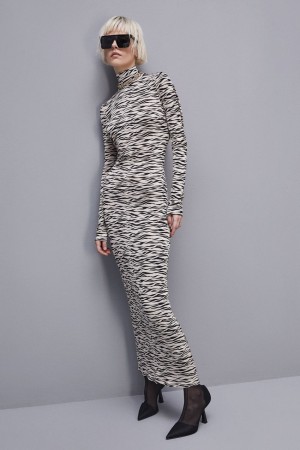 Animalier Patrizia Pepe Long Slim Fit Dress | CVB387546