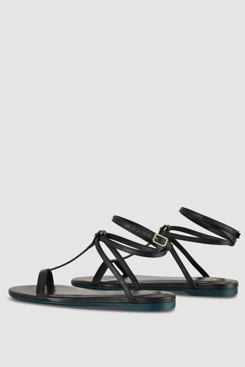 Black Patrizia Pepe Flat Sandals With Ankle Strap | ENS327810