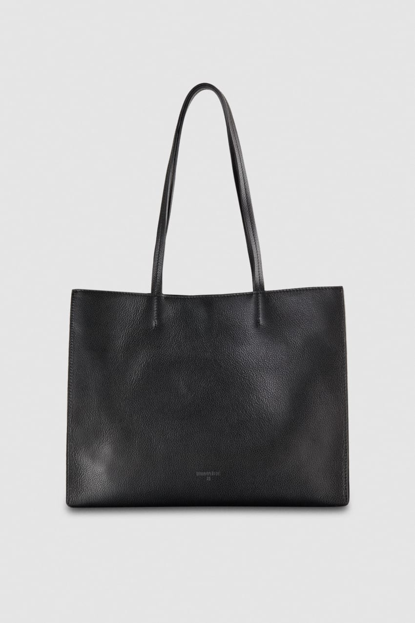 Black Patrizia Pepe Hammered Leather Shopping Bag | TCS823156