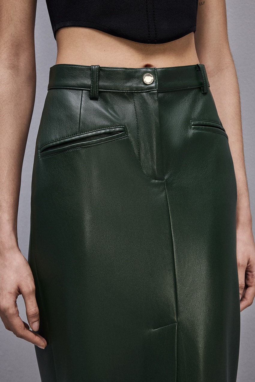 Green Patrizia Pepe Long Skirt In Coated Fabric | VGM805639