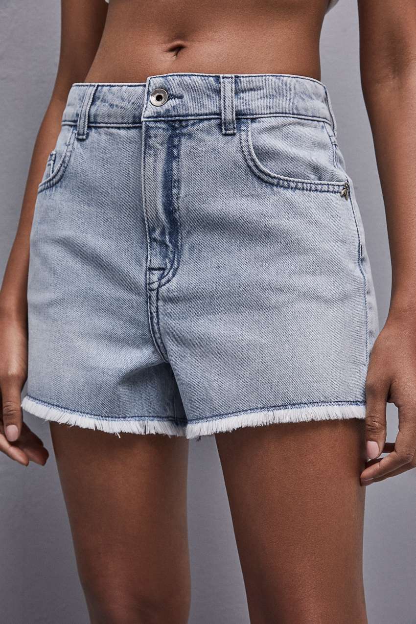 Light Blue Patrizia Pepe Frayed Denim Shorts | OPL514368