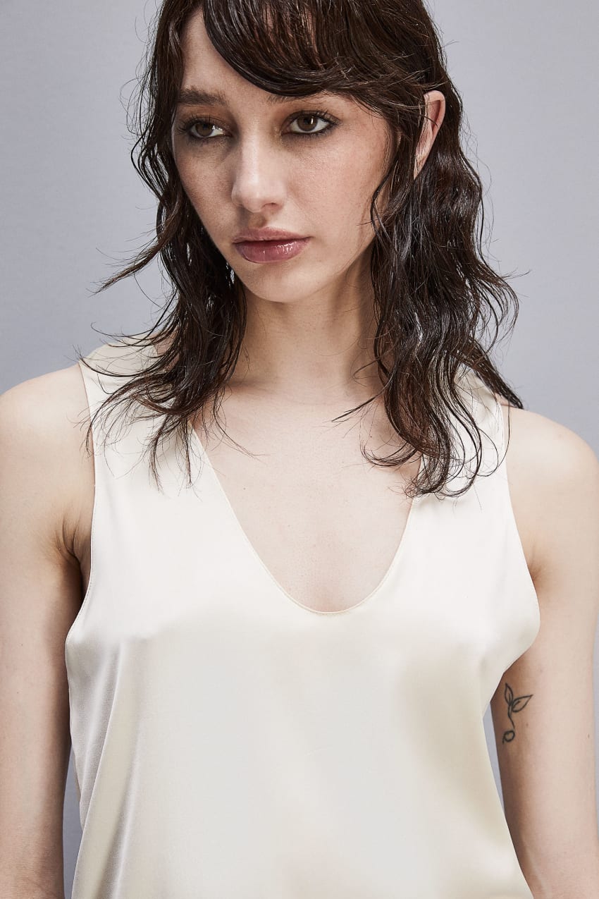 White Patrizia Pepe Sleeveless Top Shirt In Certified Viscose | YPS578120