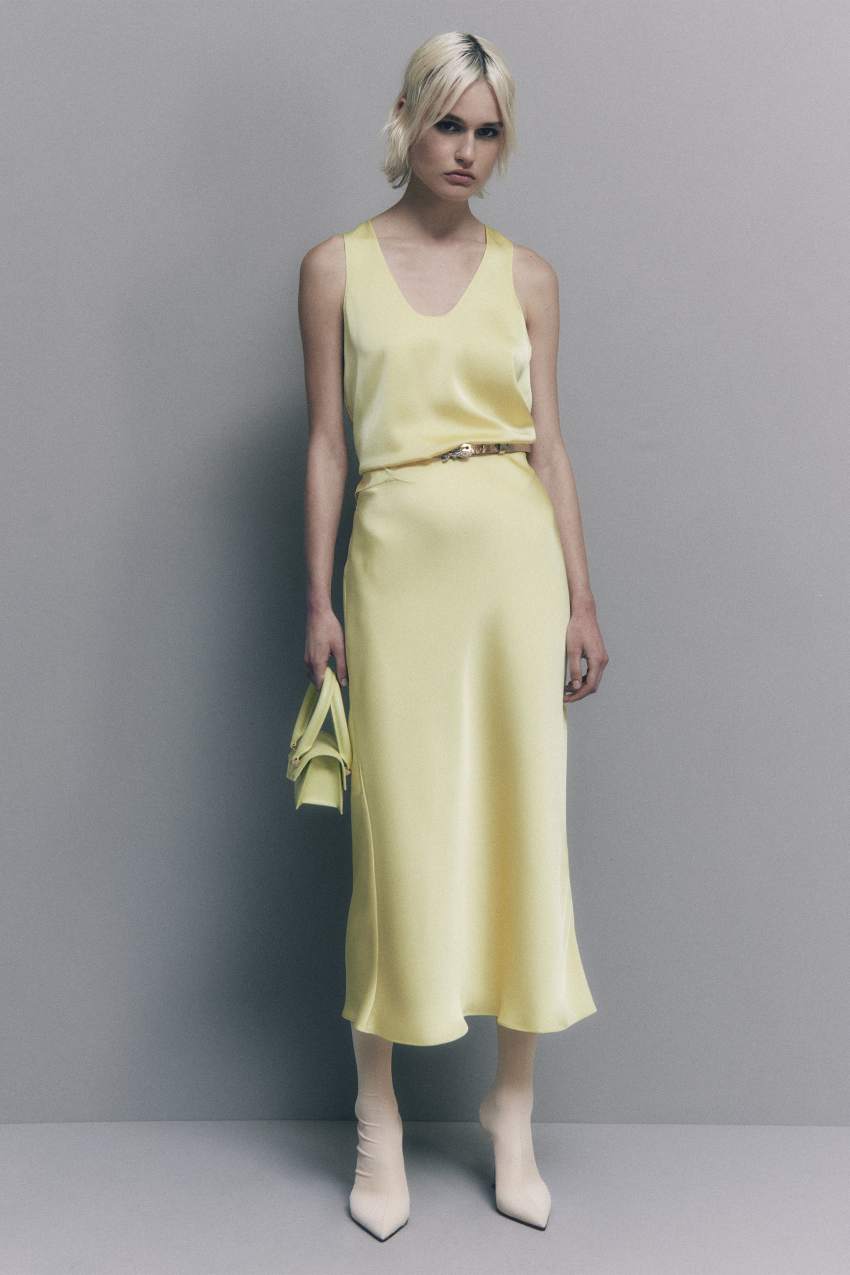 Yellow Patrizia Pepe Shiny Satin Midiskirt | LWB982017